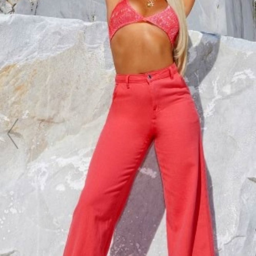Pretty Little Thing Coral Jean, Wide Leg, Distressed Hem, Woman's 8